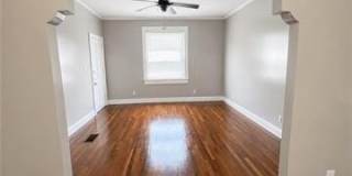 4218 VINCENNES Place Gallery 2