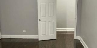 7658 South Ingleside Ave., Gallery 7