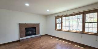 2210 Exeter Court Gallery 11