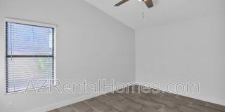 3841 East Bighorn Avenue Gallery 14