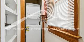 Beautiful Home with Fenced Yard and Washer/Dryer Gallery 15