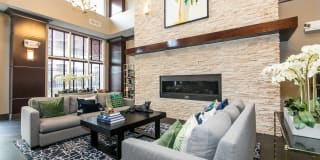 Verde at Howard Square West Gallery 27