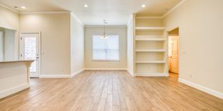 Move In Special: August Rent Free! Gallery 18