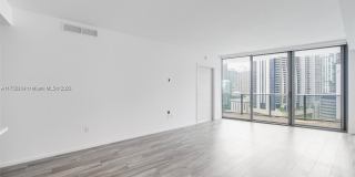 801 South Miami Avenue Gallery 12