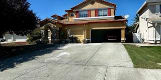 Spacious 6-Bedroom, 3.5-Bath Home Located on a Quiet Cul-de-Sac! Gallery 1