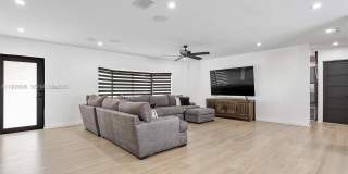 10950 NW 16th Ct Gallery 4