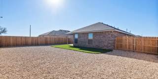 1/2 OFF ONE MONTHS RENT! Gallery 30