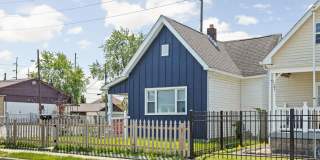 413 E Caven Street Gallery 3