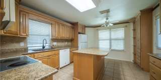 1131 River Rock Gallery 6