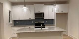 Charming 2BR House in Opelika Gallery 1