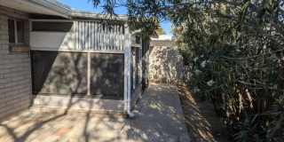 Triplex - 2 Bedroom and 1 Bath Unit Gallery 33