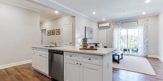 Liberty Club Gallery 17