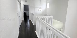 202 NE 36th Ter Gallery 27