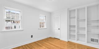 2420 NW I Street NW Gallery 43