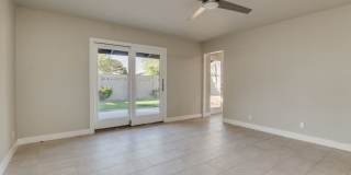 4 Bedroom, 3 Baths, includes 2 Master Suites Just 1-Mile from ASU Gallery 10