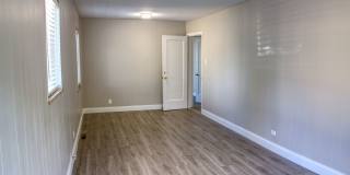 Park Hill 3 bed 1 bath home for rent! Gallery 8