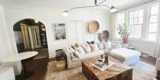 736 Hinman Avenue Gallery 4
