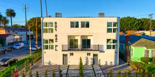 801 1/2 East 84th Place Gallery 1