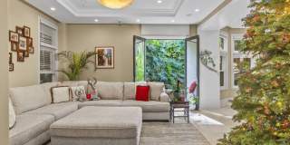 Pili Pono: Exclusive 5BR Estate w/ Pool, Spa & Panoramic Ocean Views Gallery 7