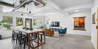 Pullman Modern Urban Apartments Gallery 43