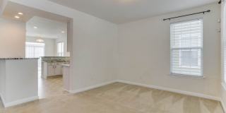 528 Normandy St Gallery 12