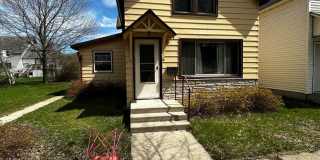 4 Bed, 1 Bath - 2 Stall Garage - Single Family Home Gallery 1