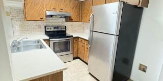 Townhome COMING AVAILABLE SOON!!!! Cute 2bd/2ba Gallery 8