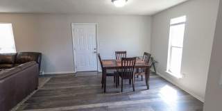 Stonegate Complex -- Fully Furnished and Utilities Included! Stonegate Complex -- Fully Furnished and Utilities Included! Gallery 8
