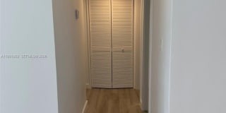 7251 SW 82nd St Gallery 5