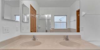7275 Winterbek Avenue Gallery 21
