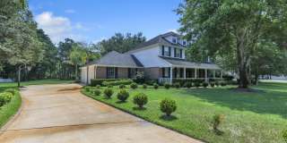 4 bedroom/ 2.5 bathroom home on 3.69 acres in St Johns County! Gallery 1