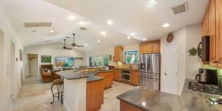 2220 W Pineridge Court Gallery 9