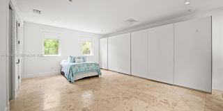 530 Valencia Ave Gallery 25