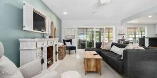 330 N Tessier Dr Gallery 9