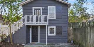 1BR/1BA Carriage House in the Heart of Midtown! 1BR/1BA Carriage House in the Heart of Midtown! Gallery 1