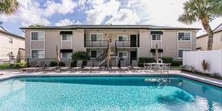 4020 Crystal Lake Dr 4020 Crystal Lake Dr Gallery 1