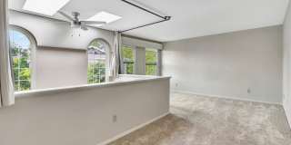 Spacious and bright condo located in a quiet area that boasts the perfect combination of style and comfort. Gallery 20