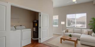 600 Riverside Gallery 1