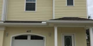Great Townhome w/Easy Access to Shopping, Dining & Tyndall AFB! Gallery 3