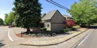 812 SW MAPLE TREE CT Gallery 1