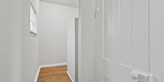 909 W Chestnut Street Gallery 9