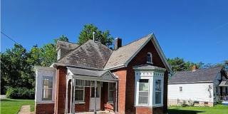 216 E Walton St Gallery 1