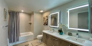 The Mansfield at Miracle Mile Gallery 27