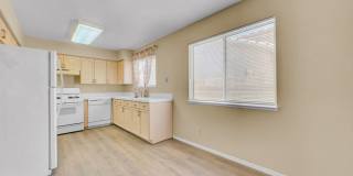 N Las Vegas Single Family Home - New Paint and LVP Flooring Gallery 16