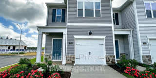 221 Starlight Street Gallery 1