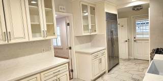 Stunning 3 Bedrooms, 2 Baths Valley Village home with detached, private Recording Studio Gallery 7