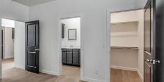 Newly Built 3-Bed Home with Modern Finishes in Lawton! Gallery 24