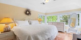 113 Beacon Boulevard Gallery 10