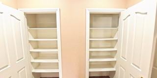 Beautiful 4 bedroom for rent. Gallery 22