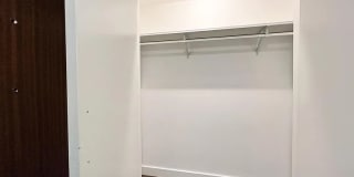 718 Long Bridge Street Gallery 1